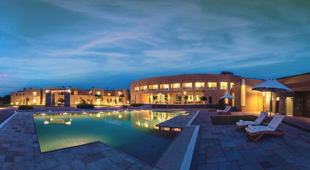 Dera Masuda Luxury Resort Resort